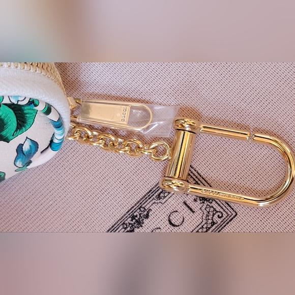 NEW GUCCI OPHIDIA HEART SHAPED FLORAL KEY CASE COIN PURSE GOLD HW - Picture 12 of 16